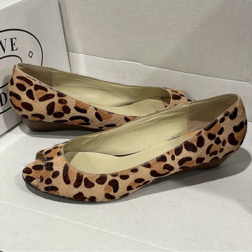 Steve Madden Bunnil Leopard Faux Fur Peep Toe Wedge Size 10